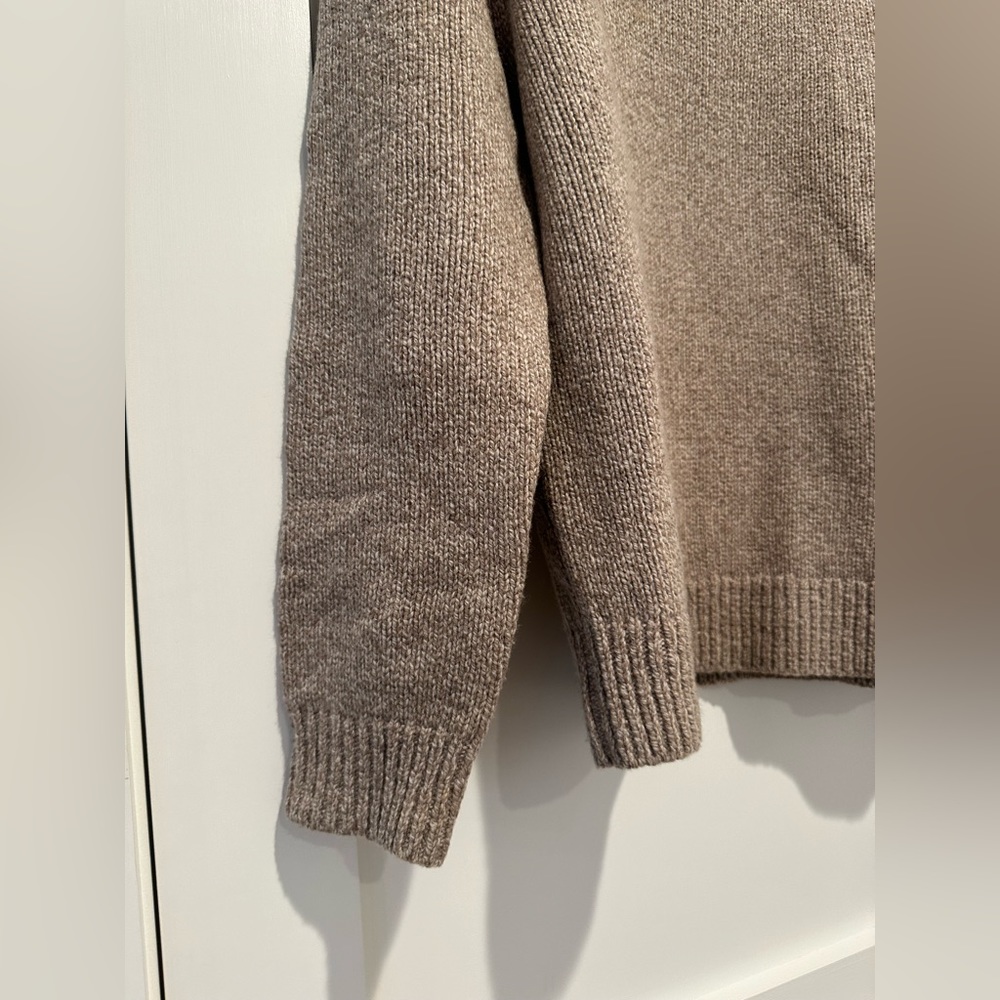 L.L bean Wool Tan Marled / Oatmeal Pullover Sweater, thick knit, medium - Picture 5 of 8